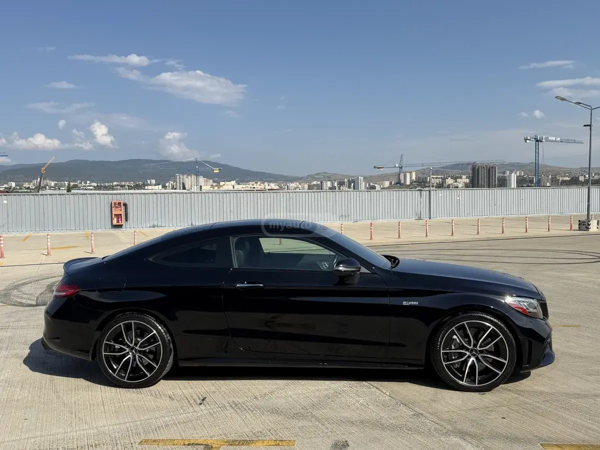نمای دیگر مرسدس بنز بیس AMG C 43 2 در چهار چرخ محرک 2019