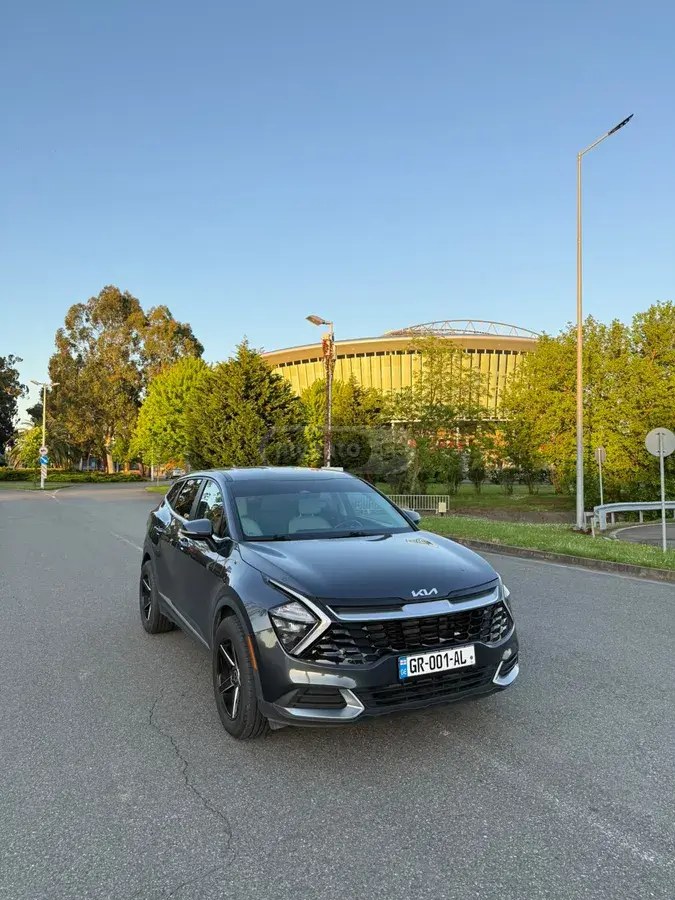 نمای دیگر کیا 2023