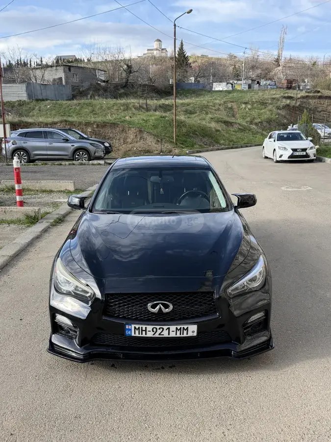 نمای دیگر اینفینیتی 2016