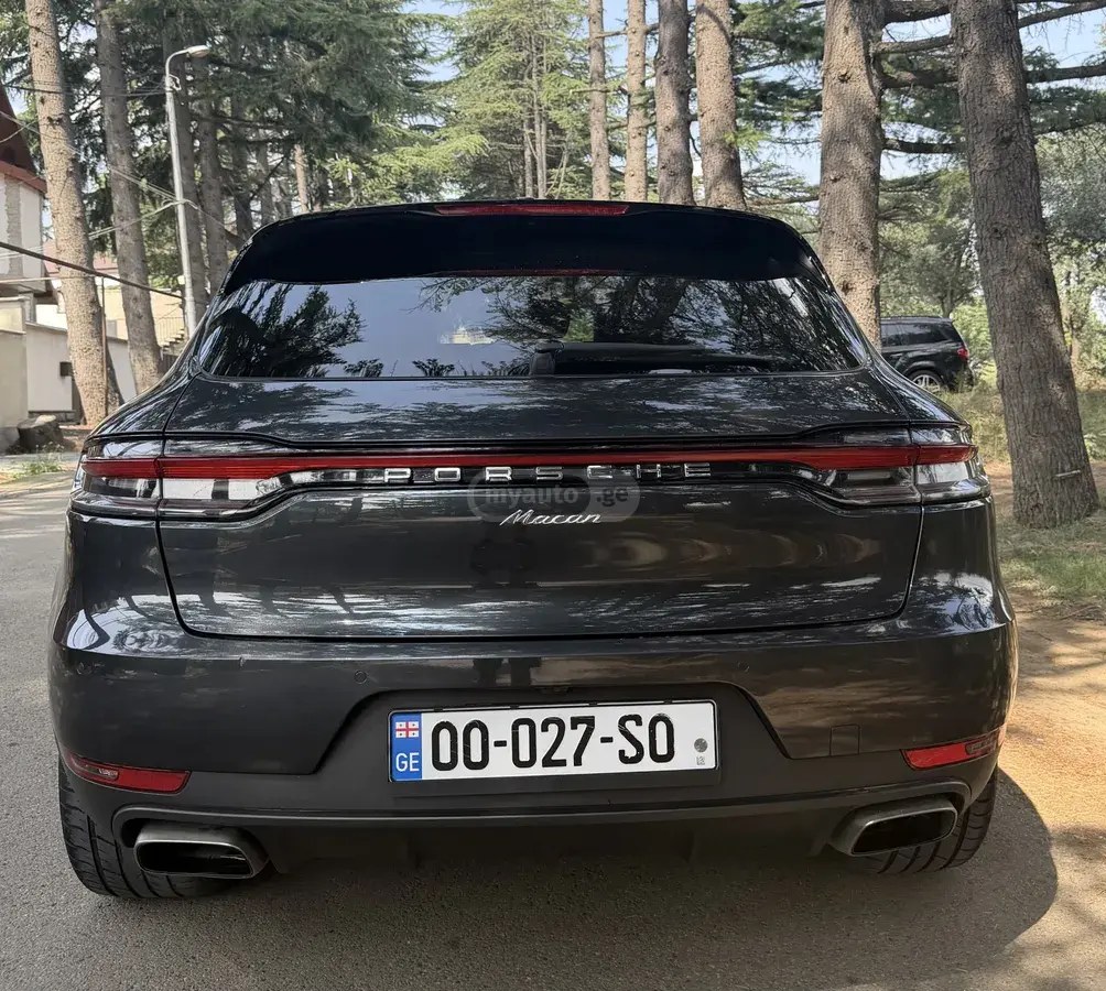 نمای دیگر پورشه 2019