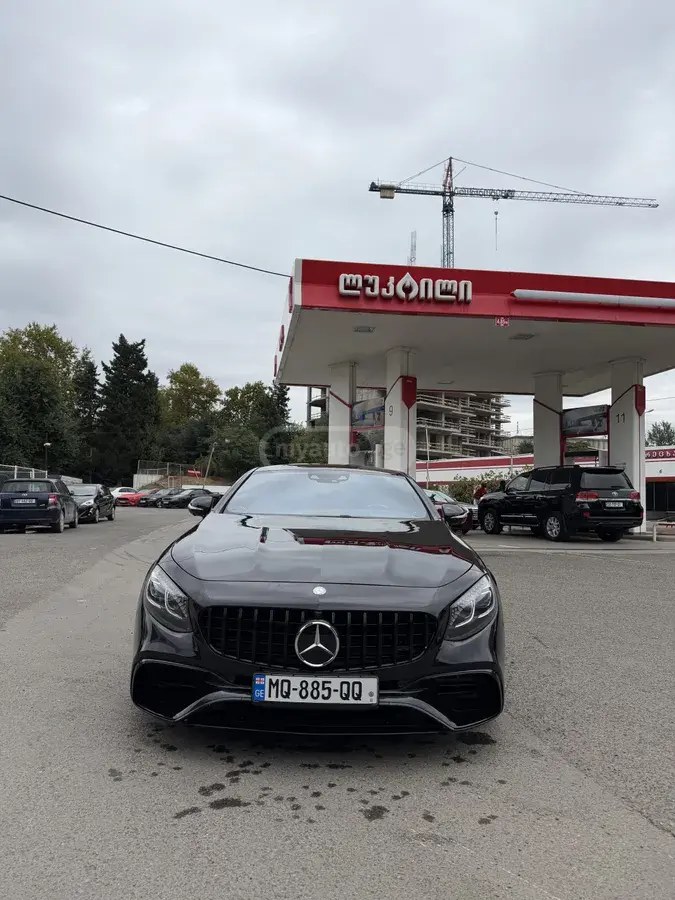 نمای دیگر مرسدس بنز AMG لاین 2016