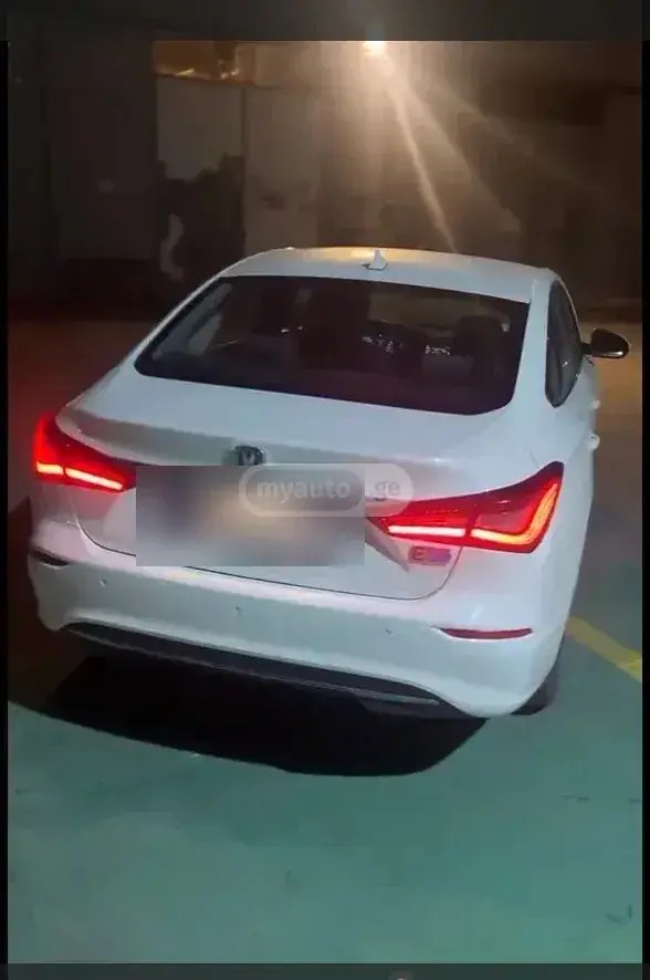 نمای دیگر چانگان 2019