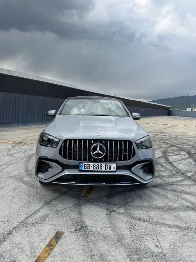مرسدس بنز 2025