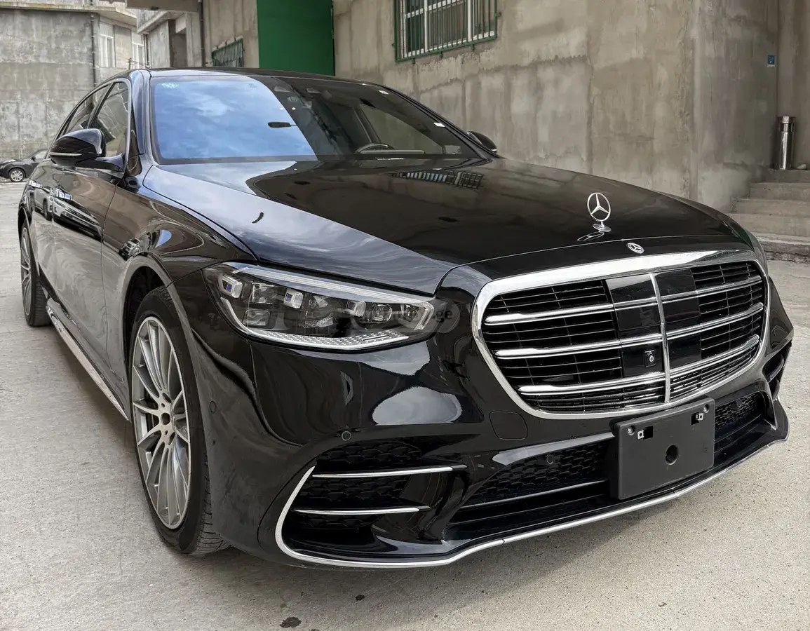 مرسدس بنز 2021