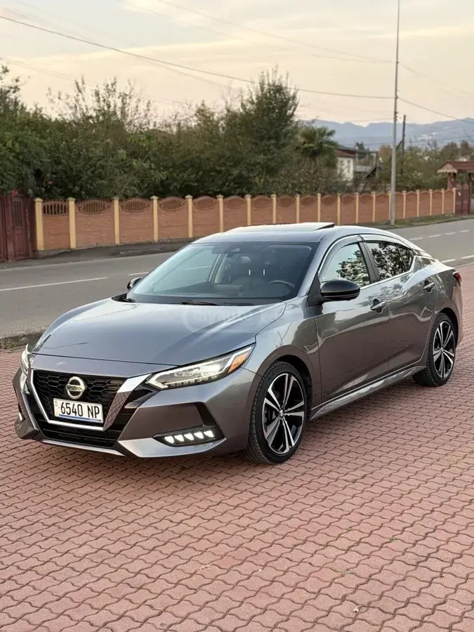 نمای دیگر نیسان S 4 در سدان CVT 2021