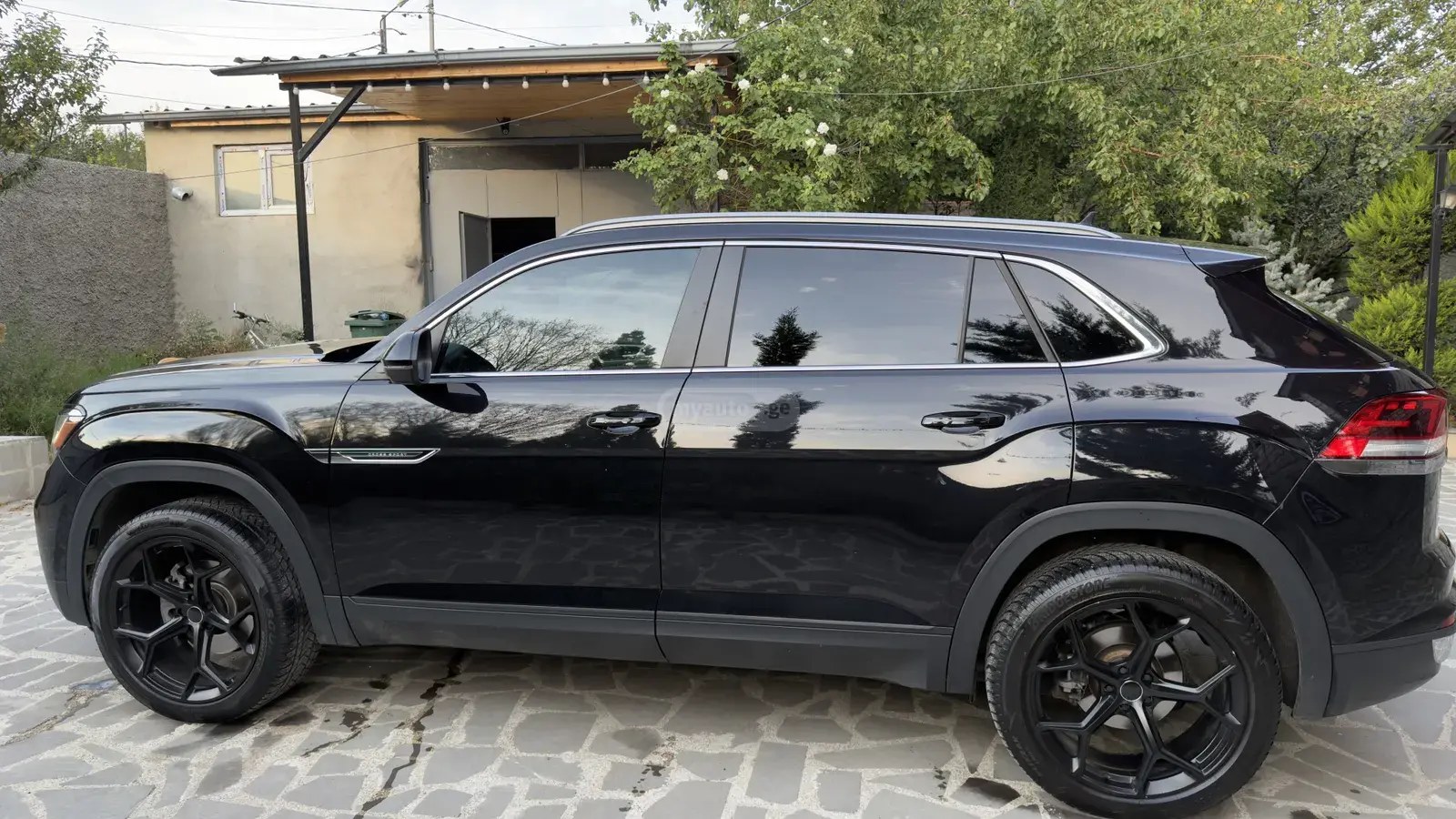 نمای دیگر فولکس واگن کراس اسپرت SEL 4X4 2020