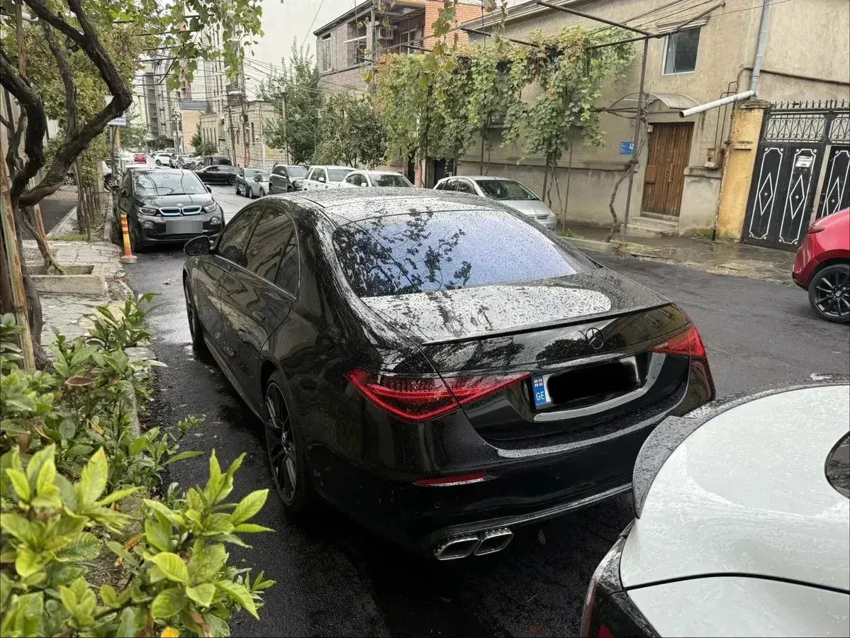 نمای دیگر مرسدس بنز 2021