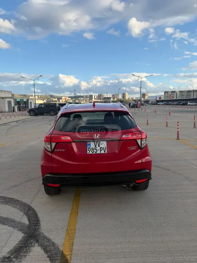 نمای دیگر هوندا اسپرت 4 در تمام چرخ محرک CVT 2019
