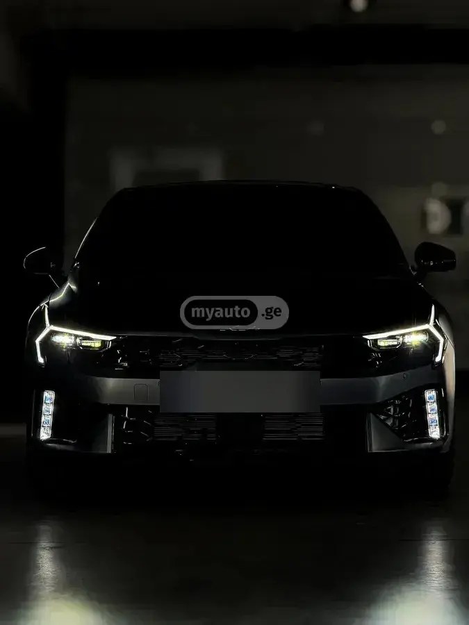 نمای دیگر کیا GT Line 2024
