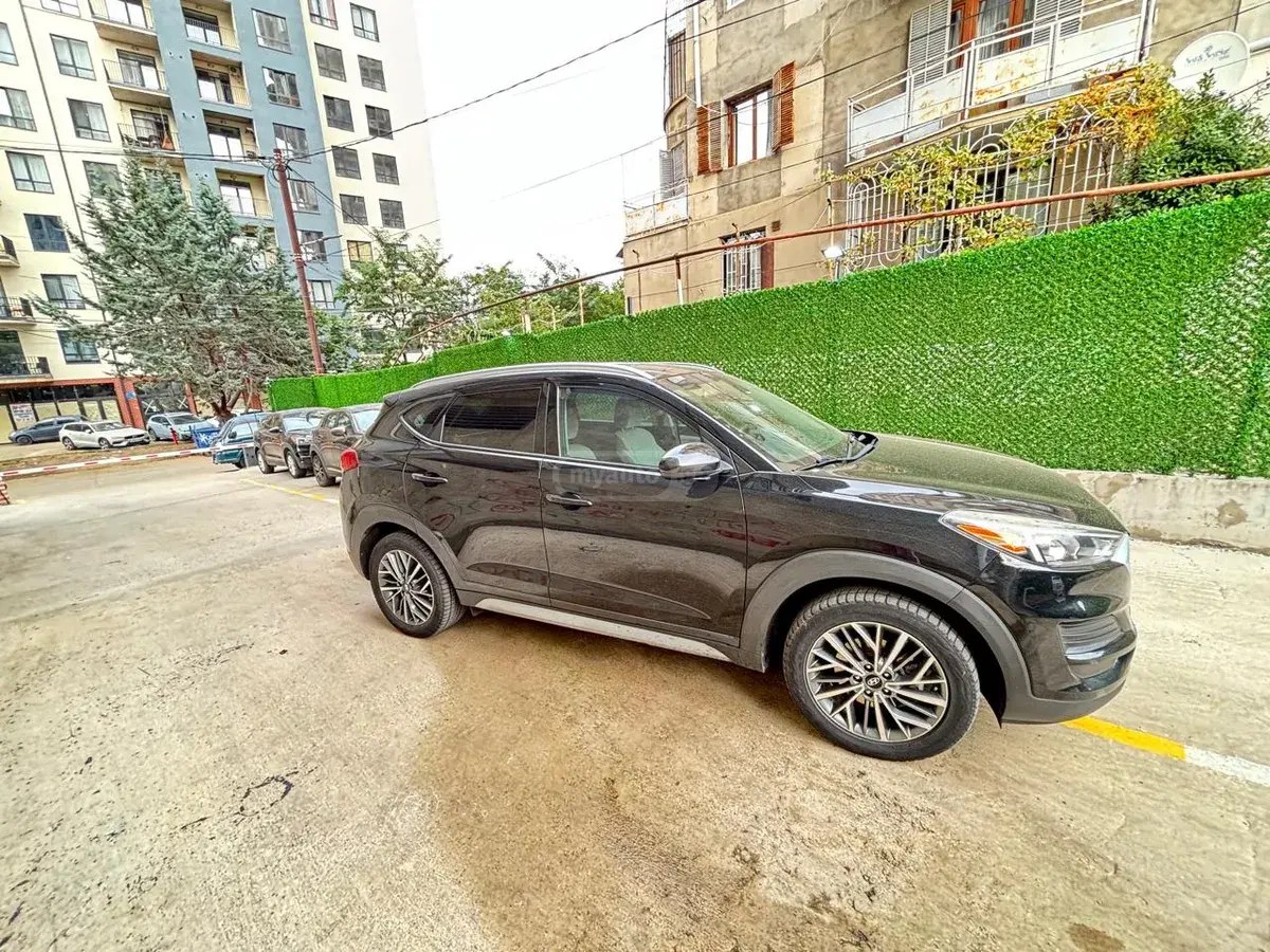 نمای دیگر هیوندای لیمیتد 4dr تمام چرخ محرک Au 2019