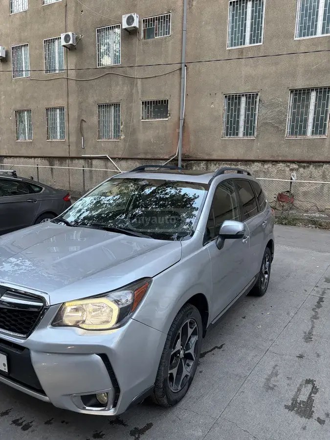 نمای دیگر سوبارو 2.0XT تورینگ 4dr تمام چرخ محرک 2016