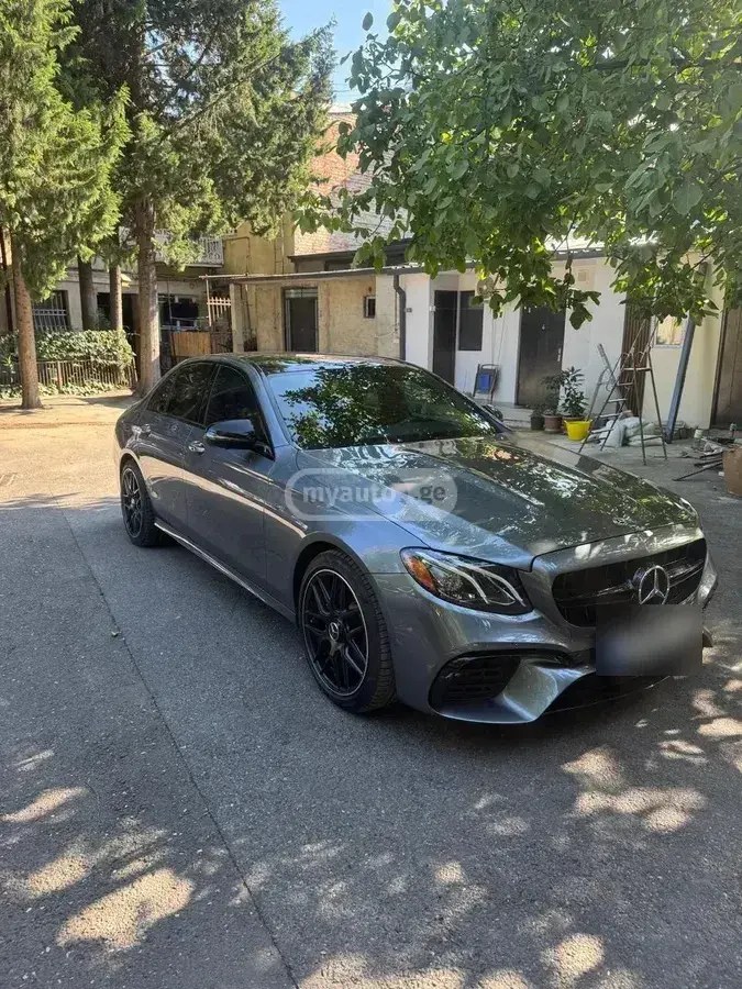 مرسدس بنز 2018