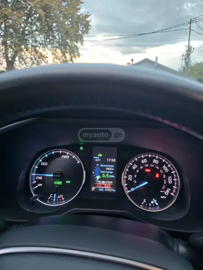 نمای دیگر تویوتا اس ای 4dr چهار چرخ محرک CVT 2022