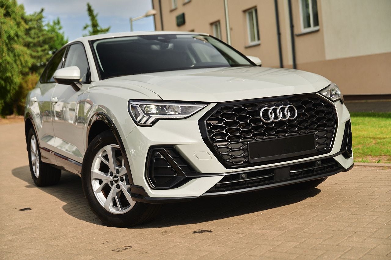 آئودی Q3 اسپورتبک 35 TDI اس ترونیک