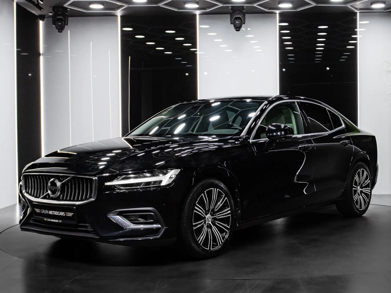 ولوو S60 B4 بی پلاس برایت