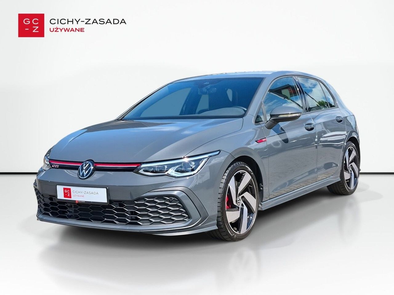 فولکس واگن گلف 2.0 TSI GTI DSG