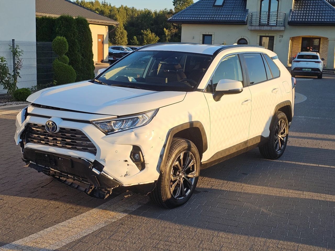 تویوتا RAV4 2.5 هیبرید کامفورت 4x4