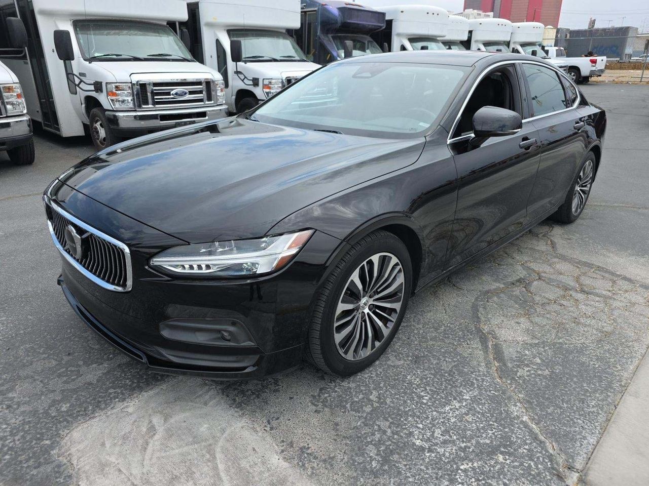 ولوو S90