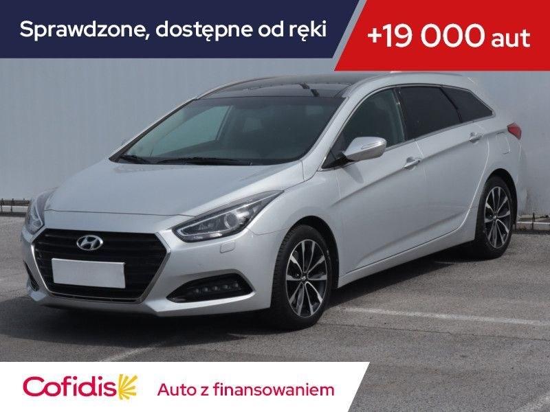 هیوندای i40