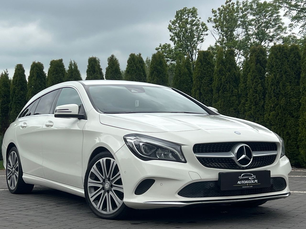 مرسدس بنز CLA 200 7G-DCT اربن استایل ادیشن