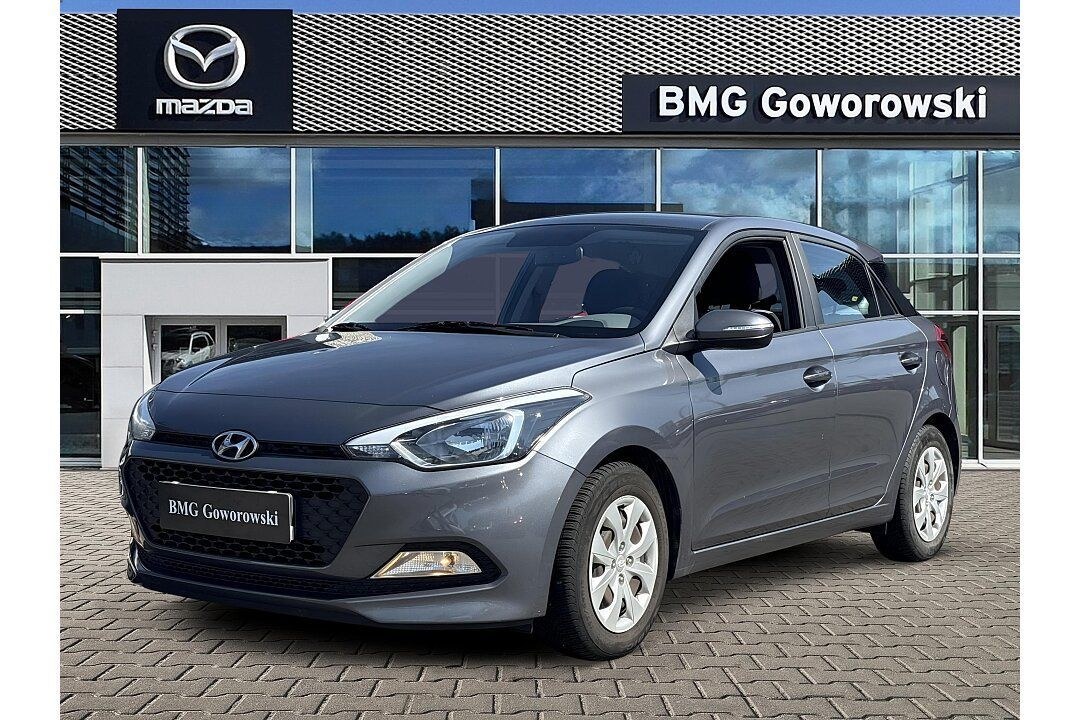 هیوندای i20