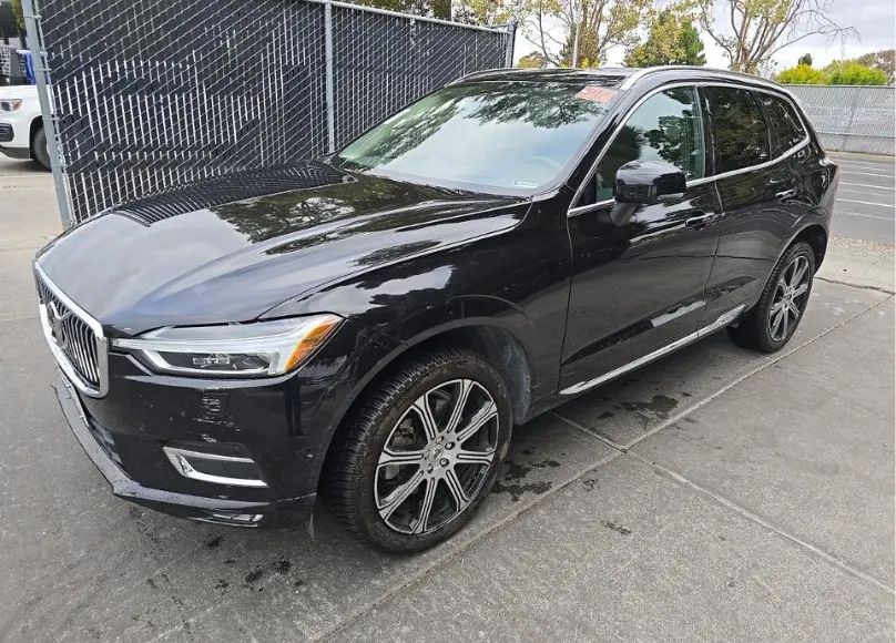 ولوو XC 60 T6 AWD اینسکریپشن