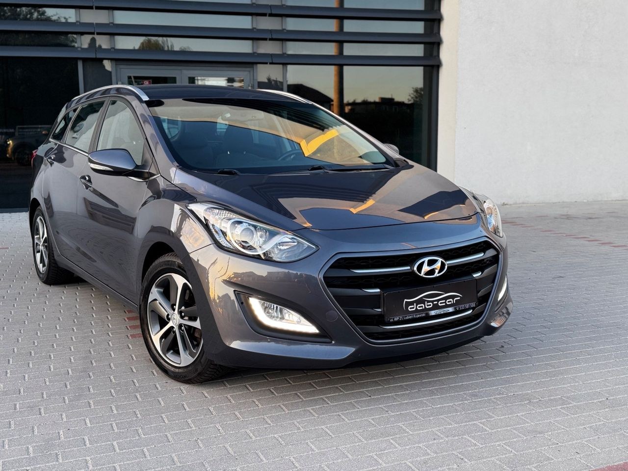 هیوندای i30 1.4 پشن پلاس