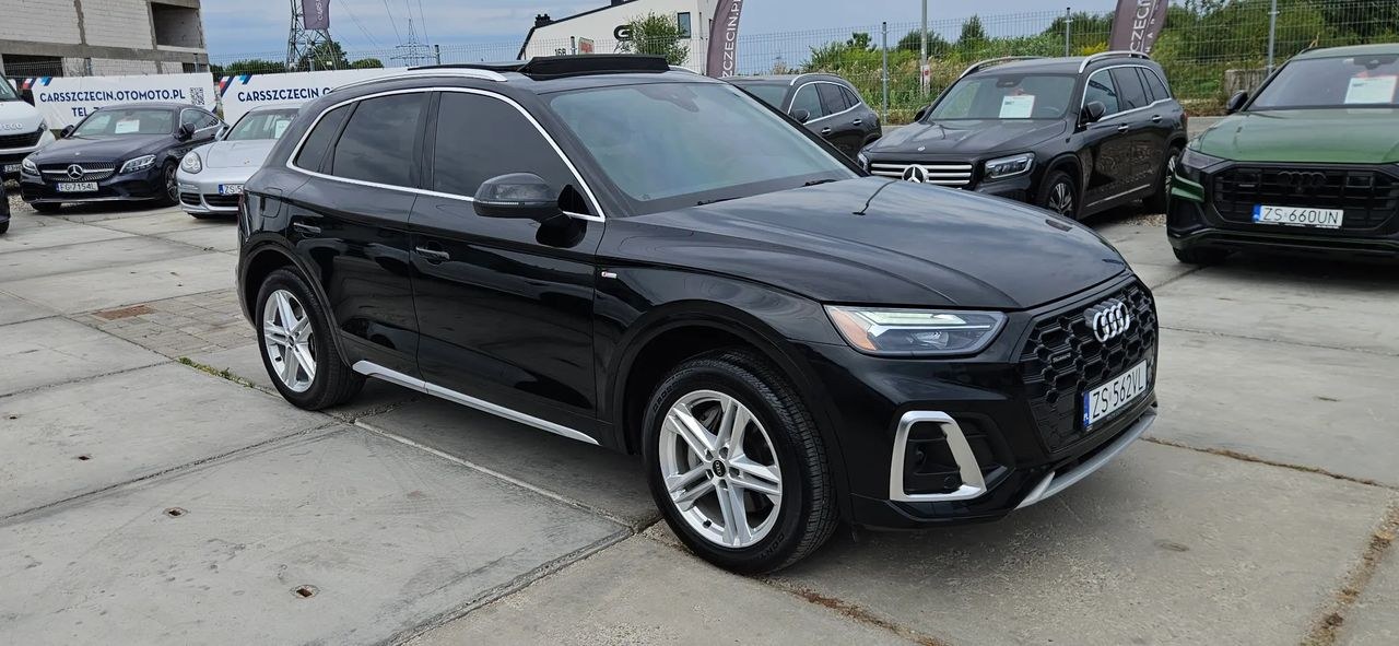 آئودی Q5 50 TFSI e کواترو اس لاین اس ترونیک