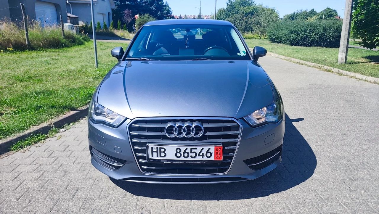 آئودی A3 3-drzwiowe 1.6 TDI (clean diesel) S line Sportpaket