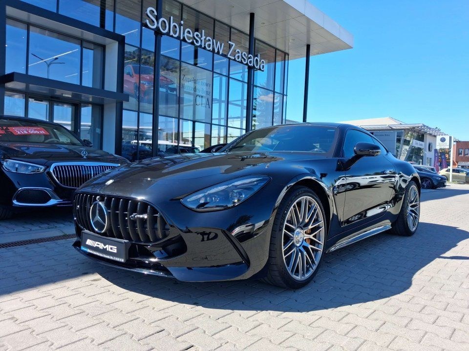 مرسدس بنز AMG GT