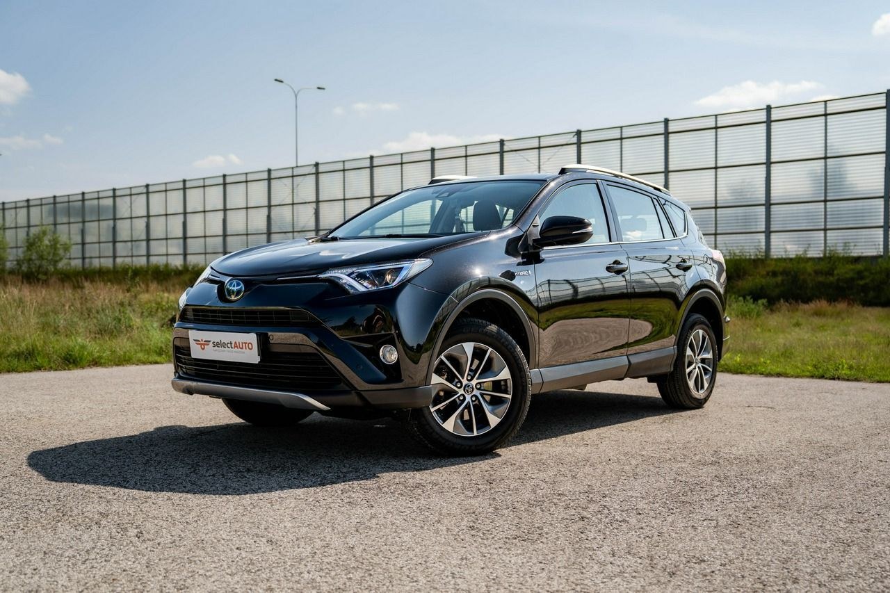 تویوتا RAV4