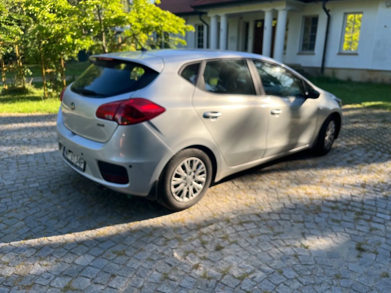 کیا سید 1.6 CRDi L DCT