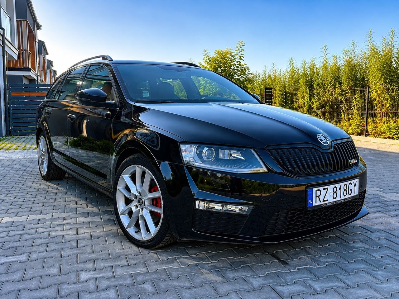 اشکودا اکتاویا 2.0 TDI SCR 4x4 RS DSG