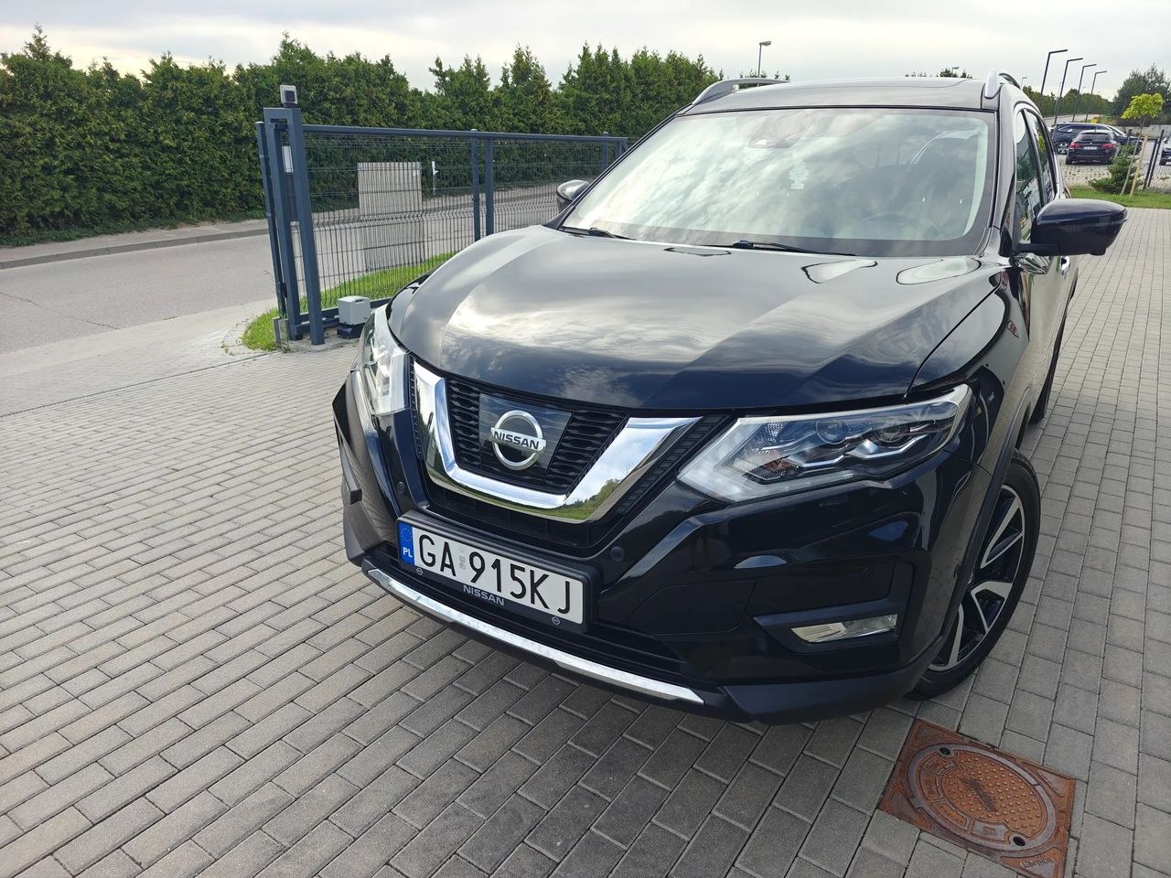 نیسان ایکس-تریل 1.6 DIG-T تکنا 2WD 7 سرنشین