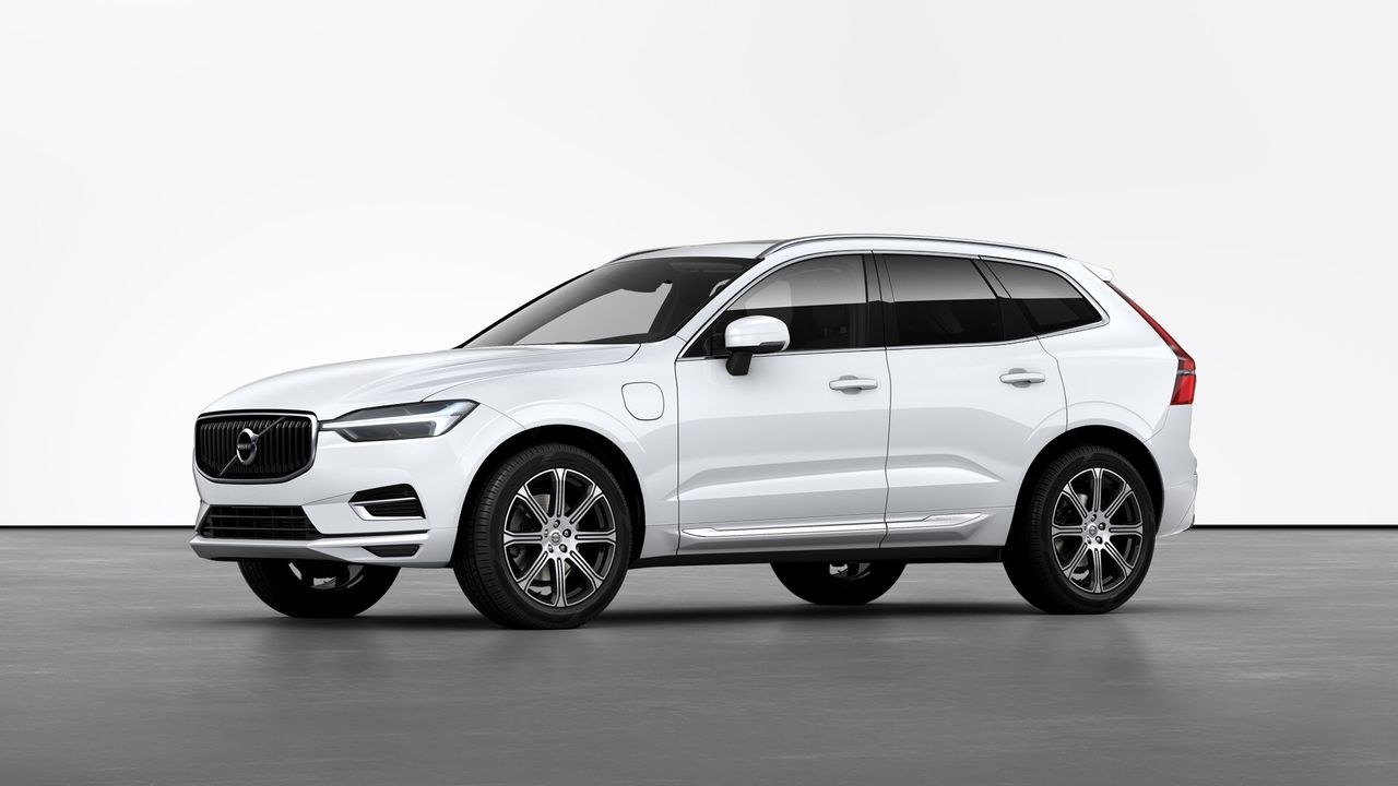 ولوو XC 60 T8 پلاگین هیبرید AWD اینسکریپشن