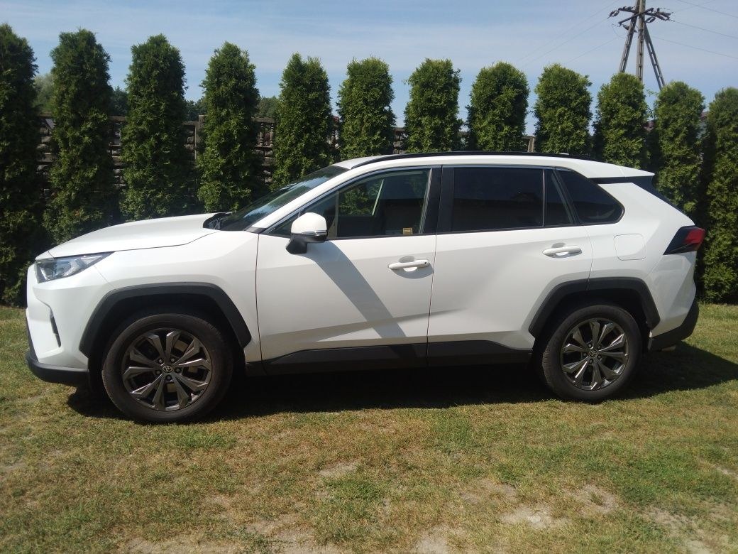 تویوتا RAV4