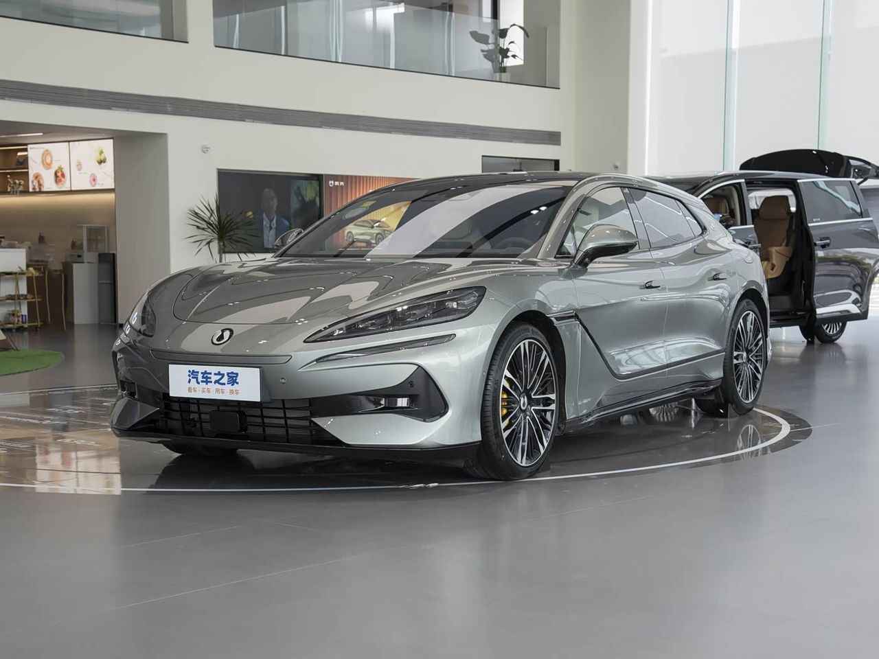 دنزا Z9 GT