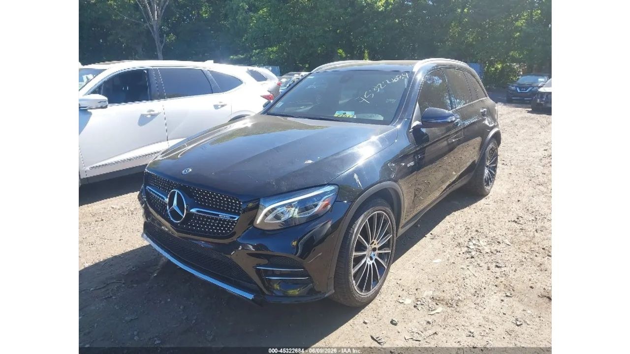 مرسدس بنز GLC AMG 43 4Matic 9G-TRONIC