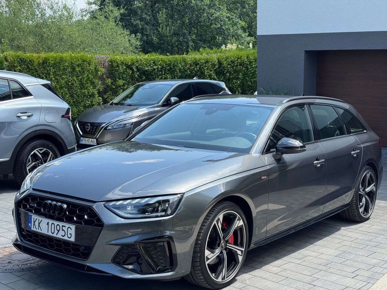 آئودی A4 Avant 40 TDI mHEV Quattro S Line S tronic