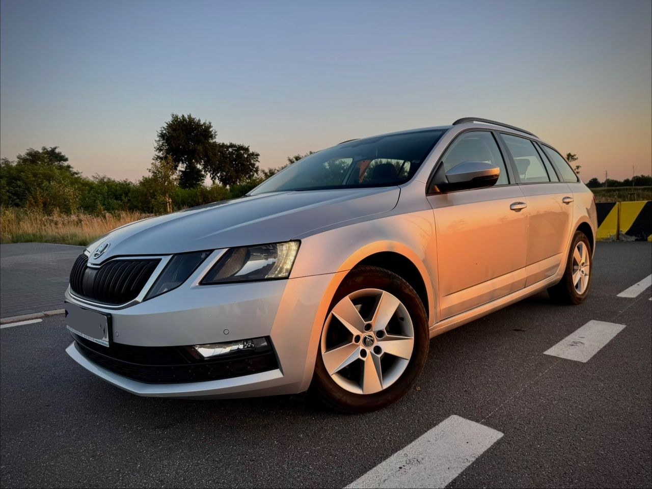اشکودا اکتاویا 1.5 TSI GPF ACT امبیشن