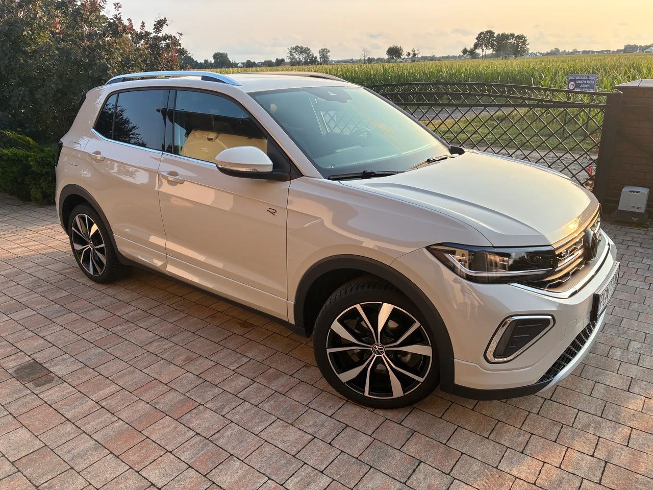 فولکس واگن T-Cross 1.0 TSI R-Line پلاس DSG