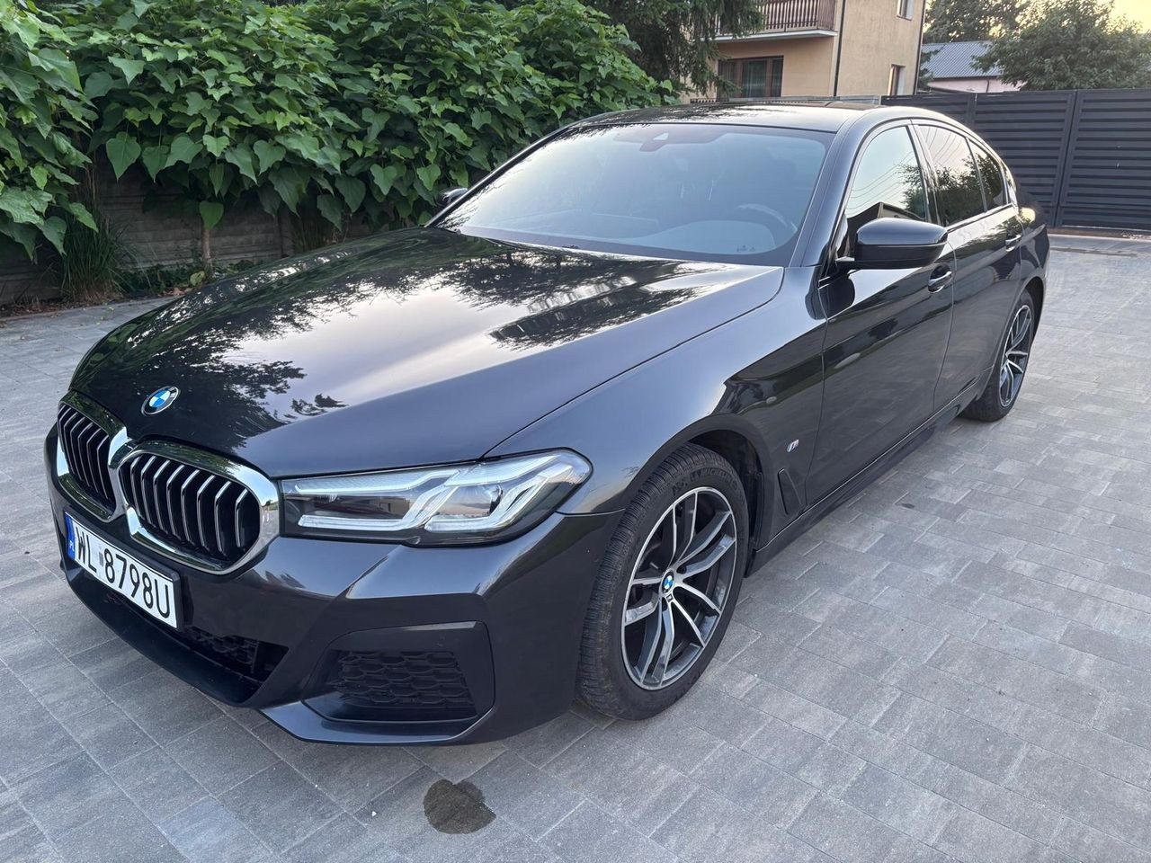 بی ام و سری 5 520d xDrive MHEV