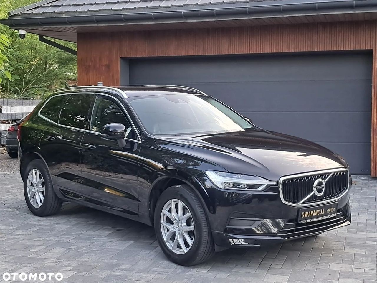 ولوو XC 60 D4 Geartronic مومنتوم پرو
