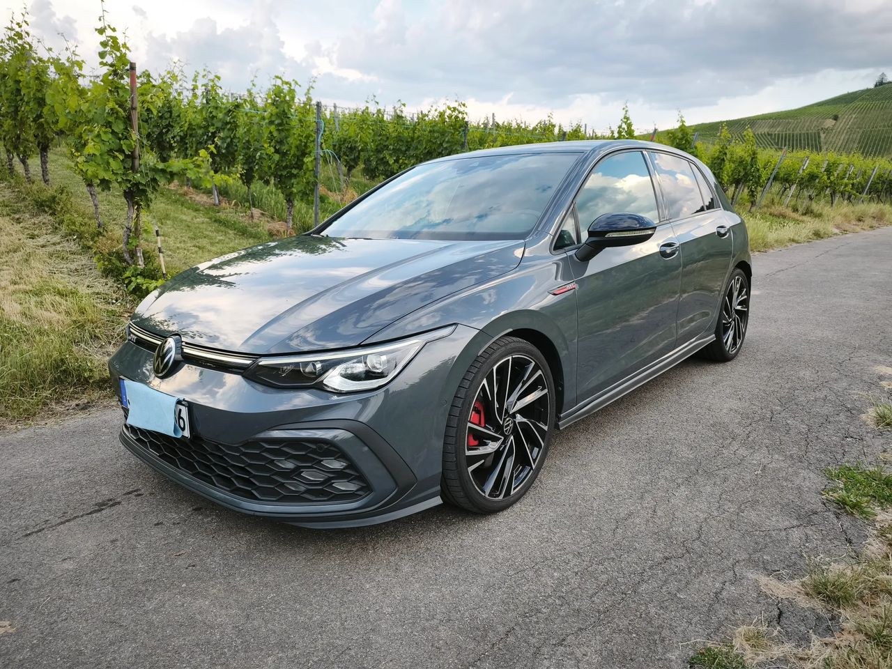 فولکس واگن گلف 2.0 TSI GTI DSG
