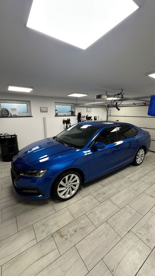 اشکودا اکتاویا 1.5 TSI e-Tec استایل DSG