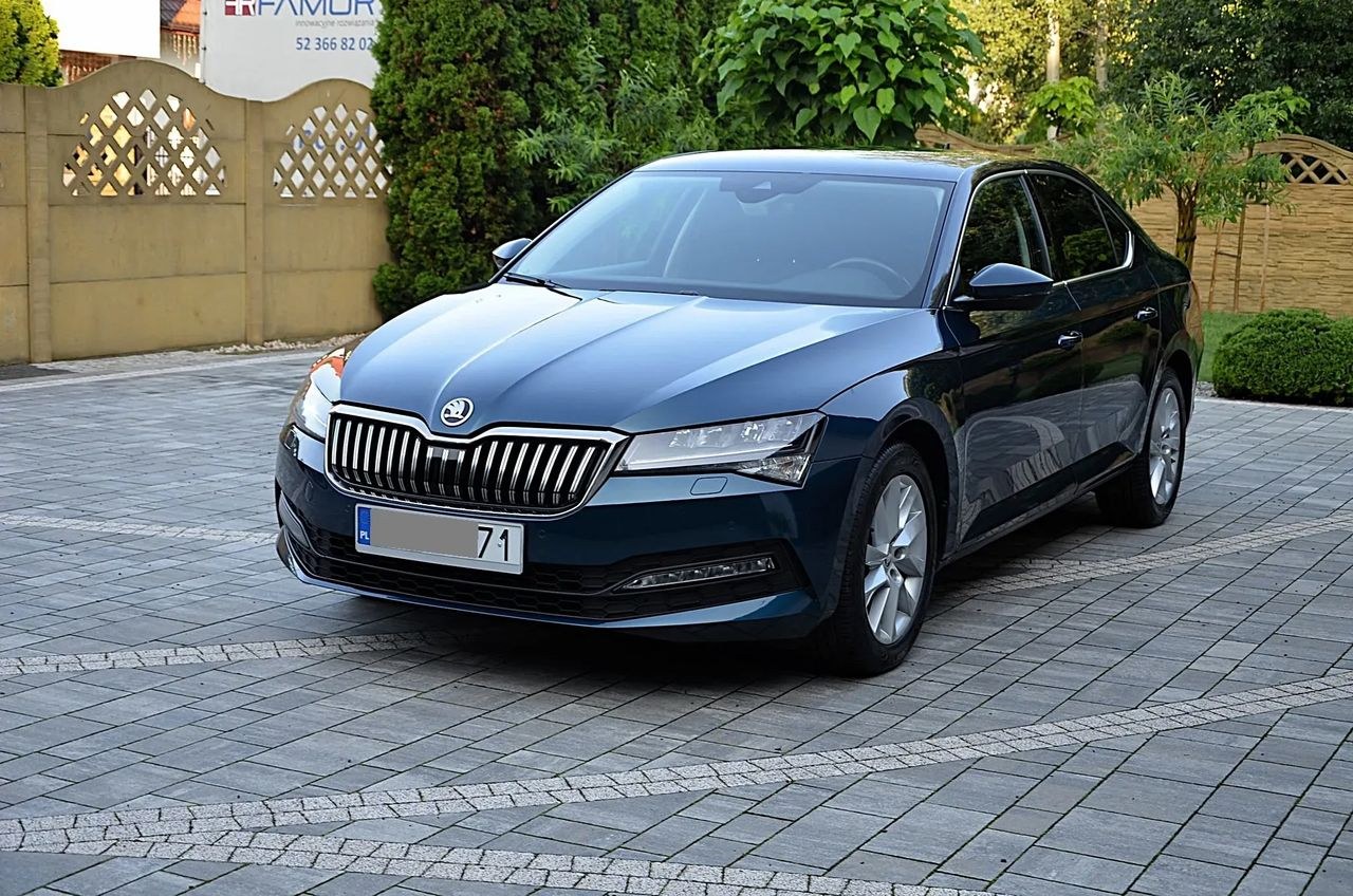 اشکودا سوپرب 2.0 TDI SCR اکتیو DSG