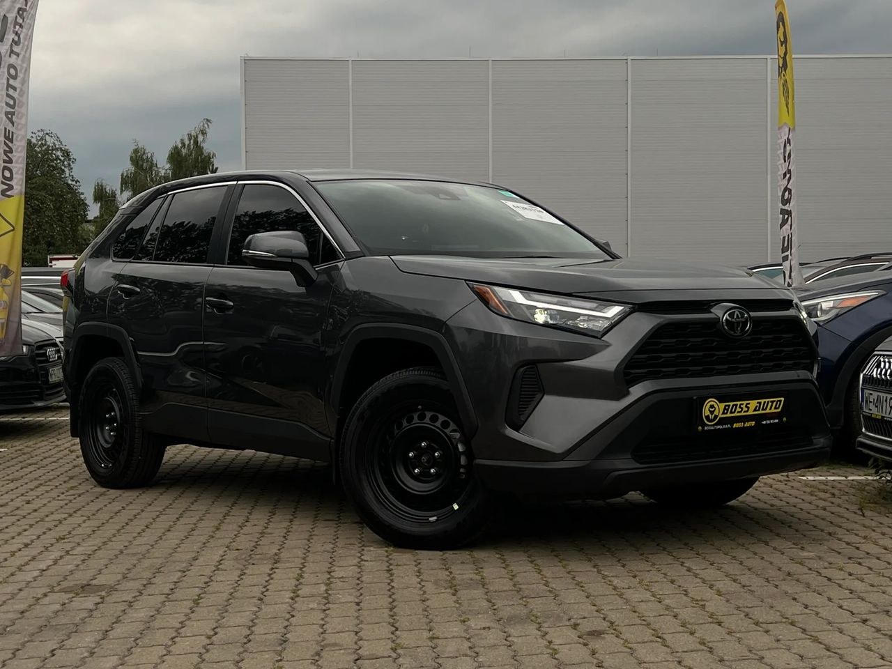 تویوتا RAV4 2.5 XLE