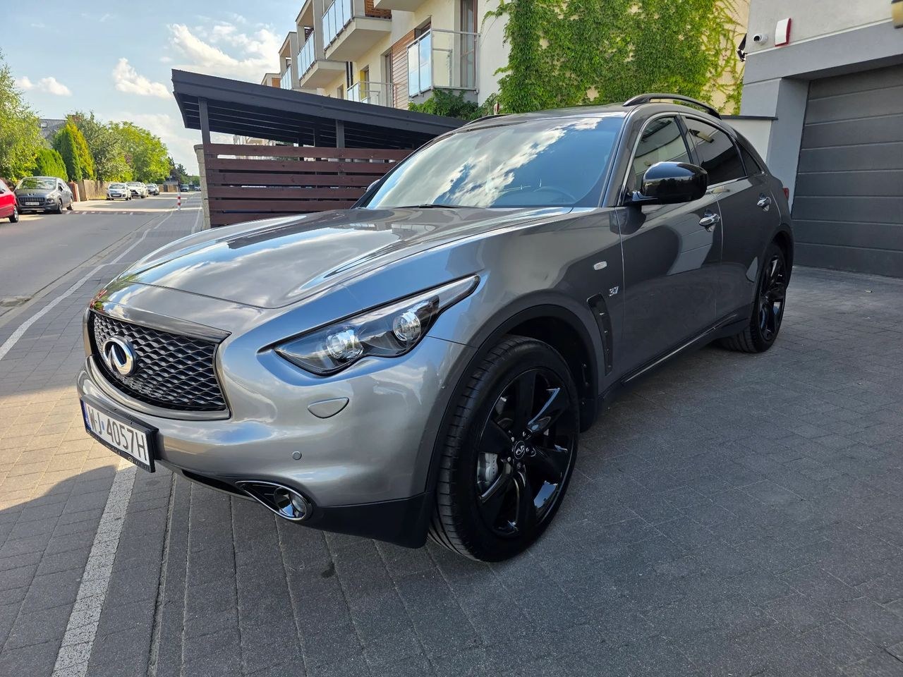 اینفینیتی QX70 3.7 S پریمیوم EU6
