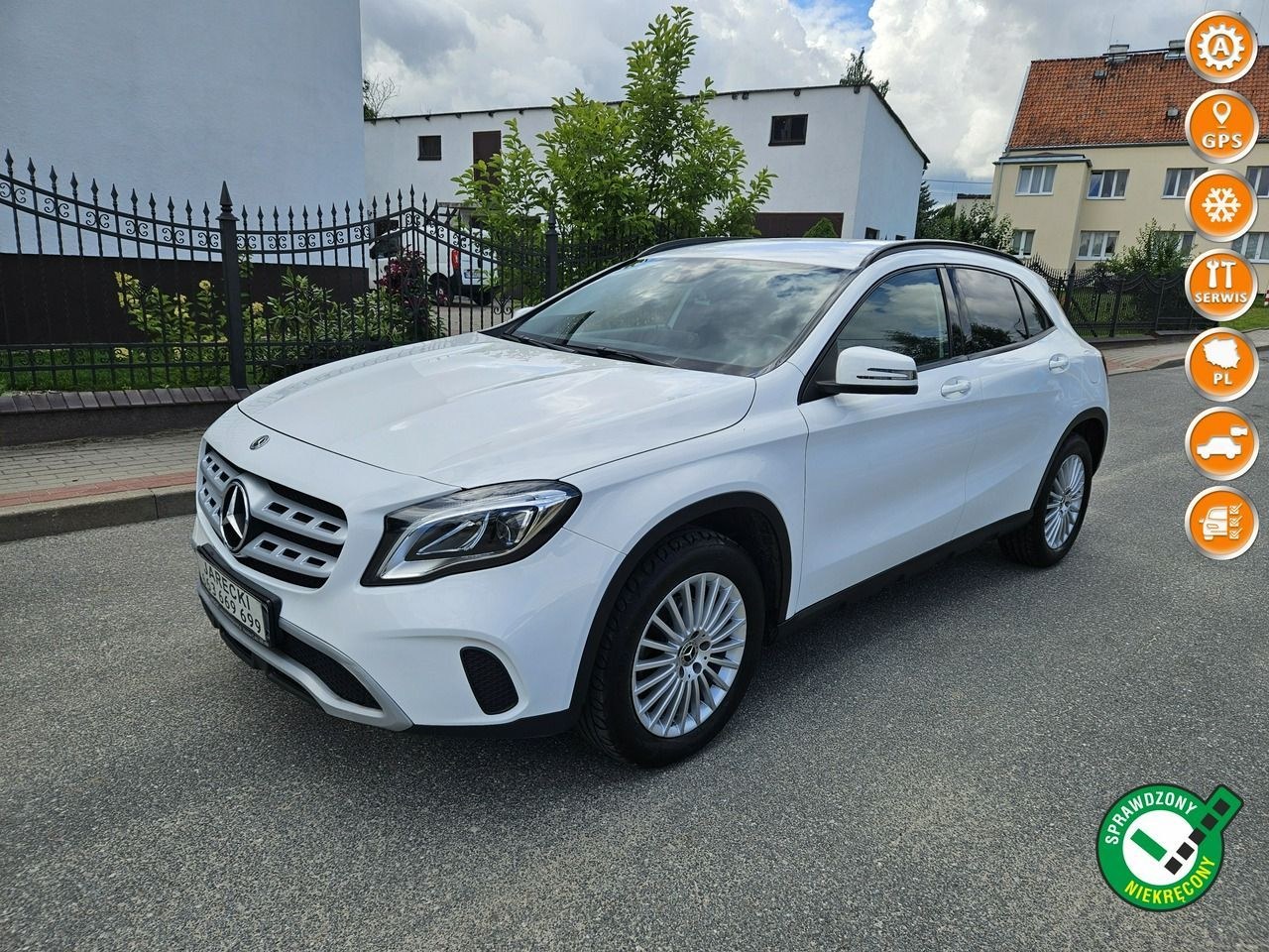 مرسدس بنز GLA