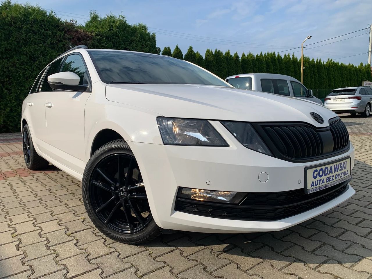 اشکودا اکتاویا 1.5 TSI GPF ACT امبیشن